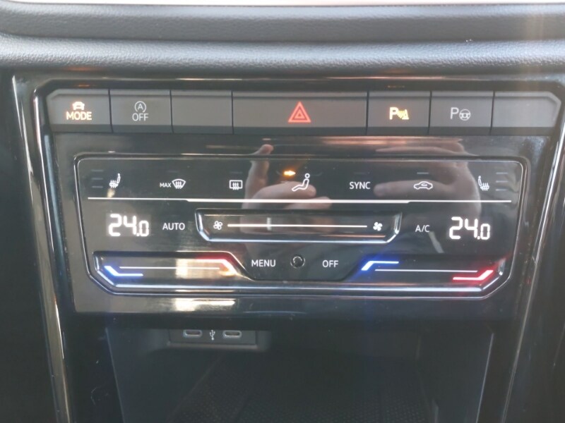 Used Volkswagen T-Roc 2023 for sale - 77731201: Photo 13