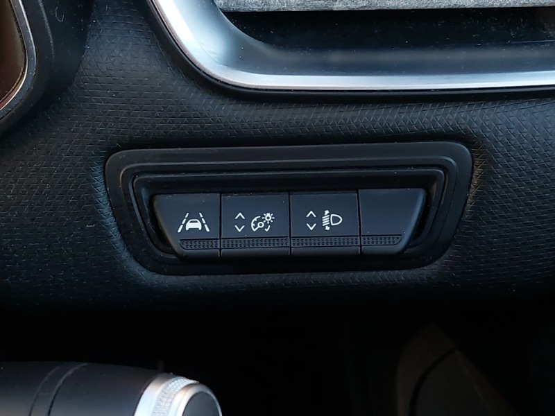 Used Renault Clio 2020 for sale - 77189795: Photo 14