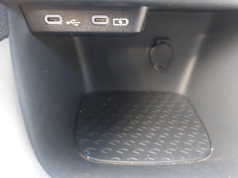 Used Mazda Mazda2 HYBRID 2024 for sale - 77047052: Photo 18