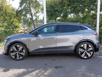 Used Renault Megane E Tech 2023 for sale - 79517208: Photo