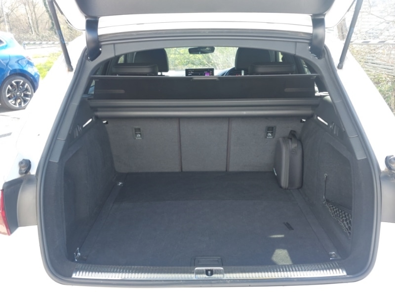 Used Audi A4 2020 for sale - 77947564: Photo 8