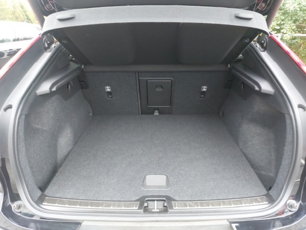 Used Volvo C40 2022 for sale - 76289288: Photo 8