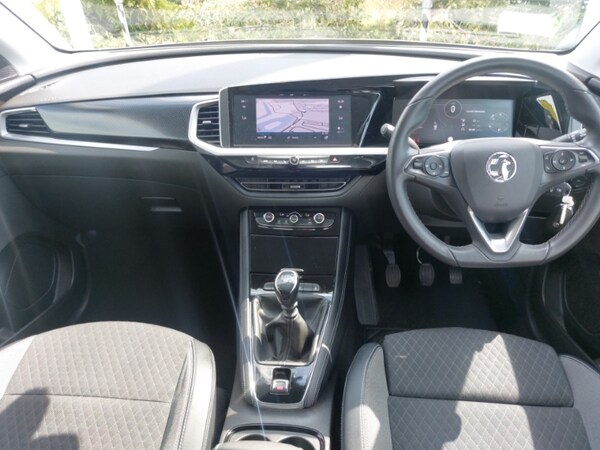 Used Vauxhall Grandland 2022 for sale - 76271921: Photo 2