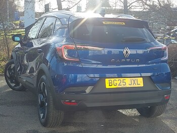 Used Renault Captur 2025 for sale - 77086726: Photo