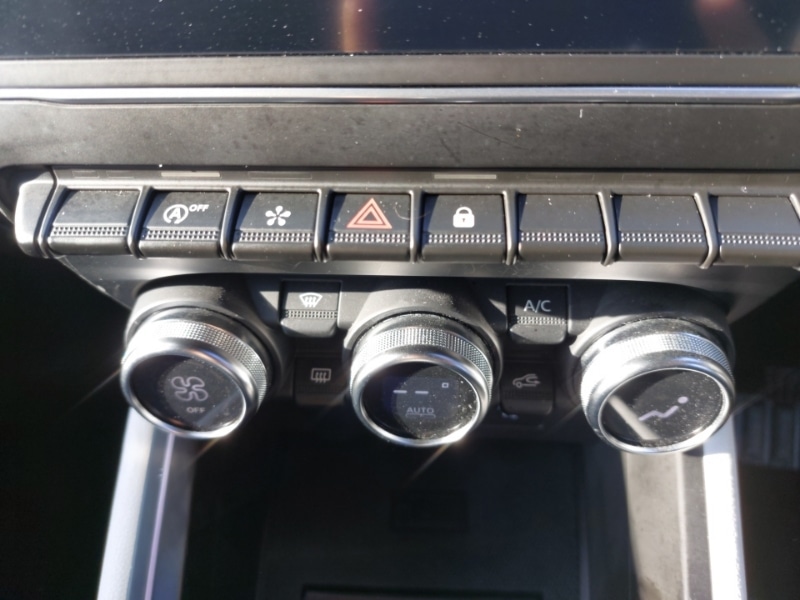 Used Renault Clio 2023 for sale - 77750678: Photo 13