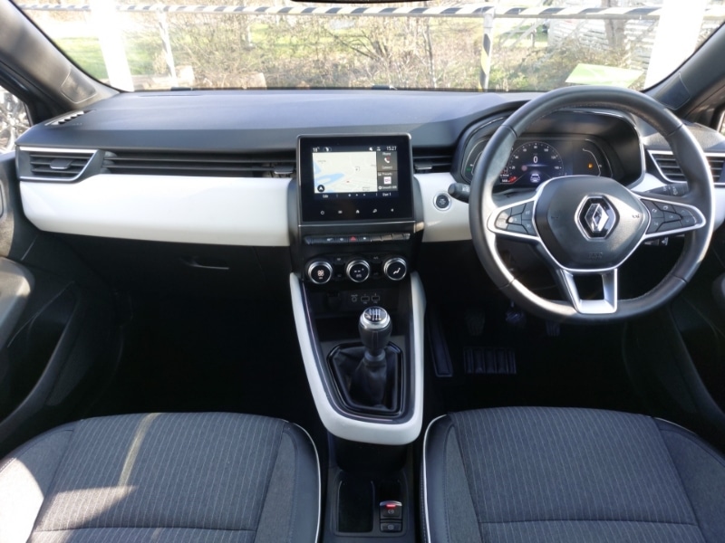 Used Renault Clio 2023 for sale - 77750678: Photo 2