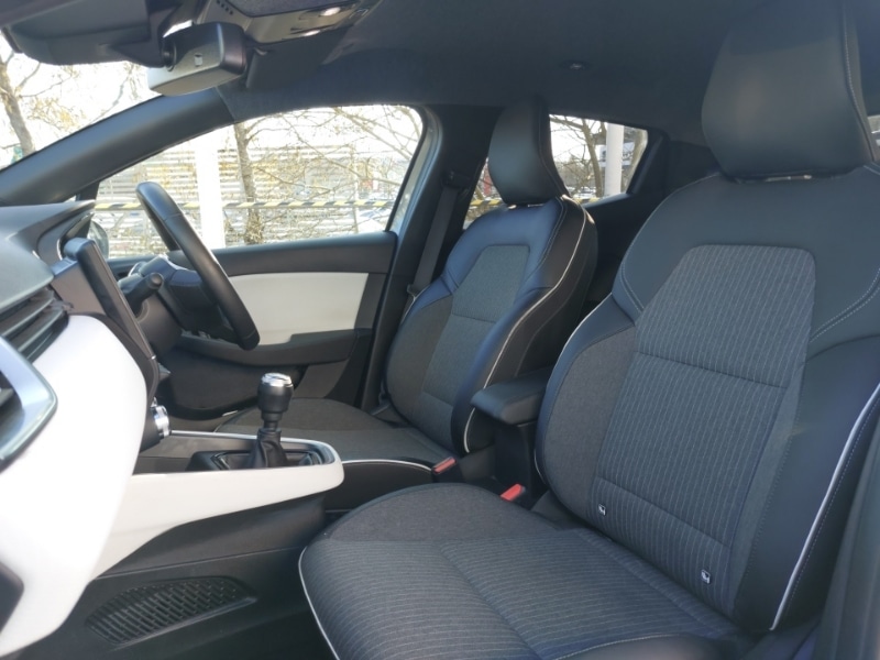 Used Renault Clio 2023 for sale - 77750678: Photo 5