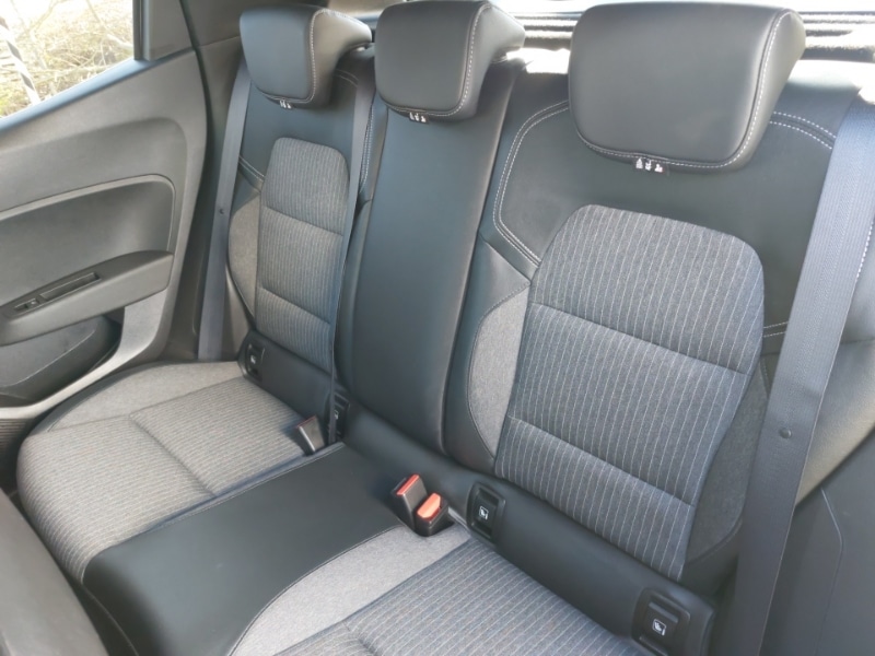 Used Renault Clio 2023 for sale - 77750678: Photo 6