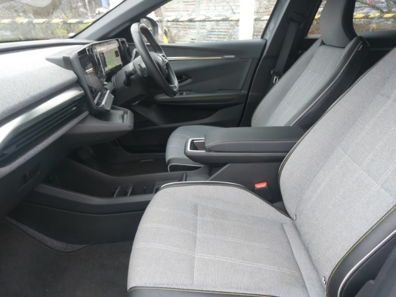 Used Renault Megane E Tech 2023 for sale - 77284351: Photo 5