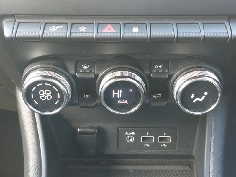 Used Renault Captur 2021 for sale - 77975085: Photo 14