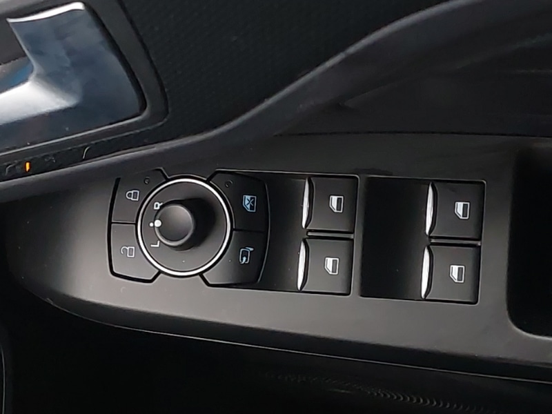 Used Ford Focus 2023 for sale - 76970138: Photo 19