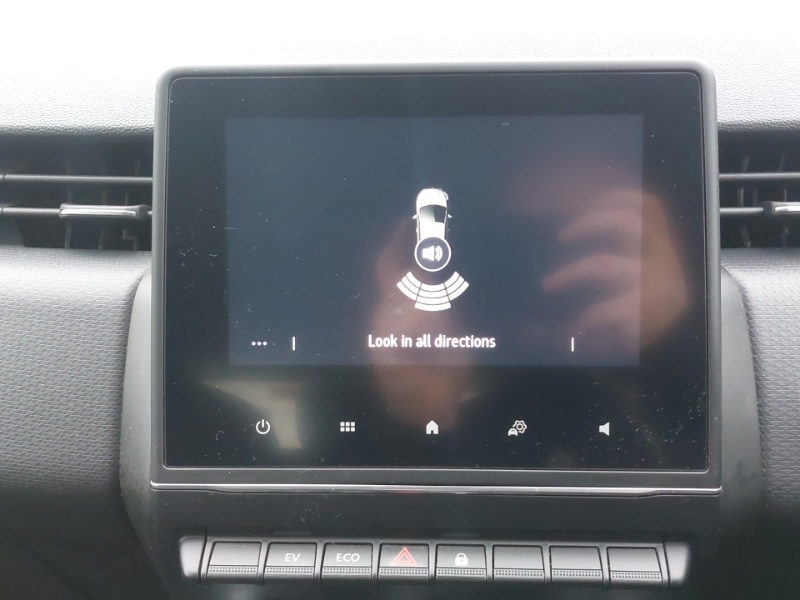 Used Renault Clio 2022 for sale - 77852285: Photo 11