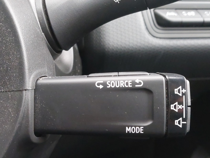 Used Renault Clio 2022 for sale - 77852285: Photo 18