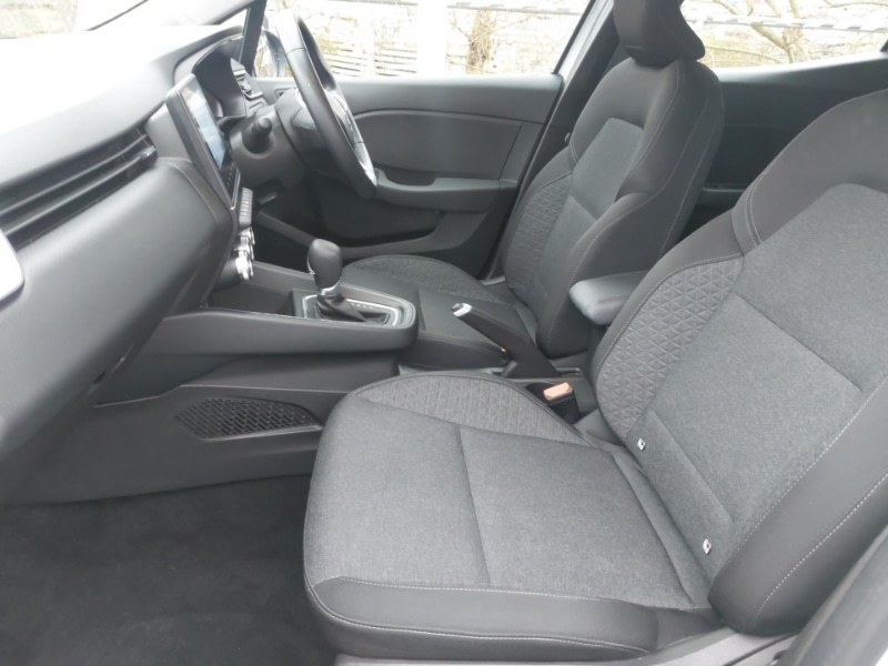 Used Renault Clio 2022 for sale - 77852285: Photo 5