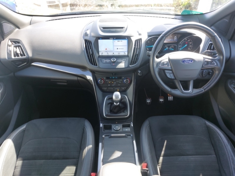 Used Ford Kuga 2017 for sale - 77921821: Photo 2