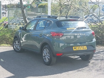 Used Dacia Sandero Stepway 2023 for sale - 78333660: Photo