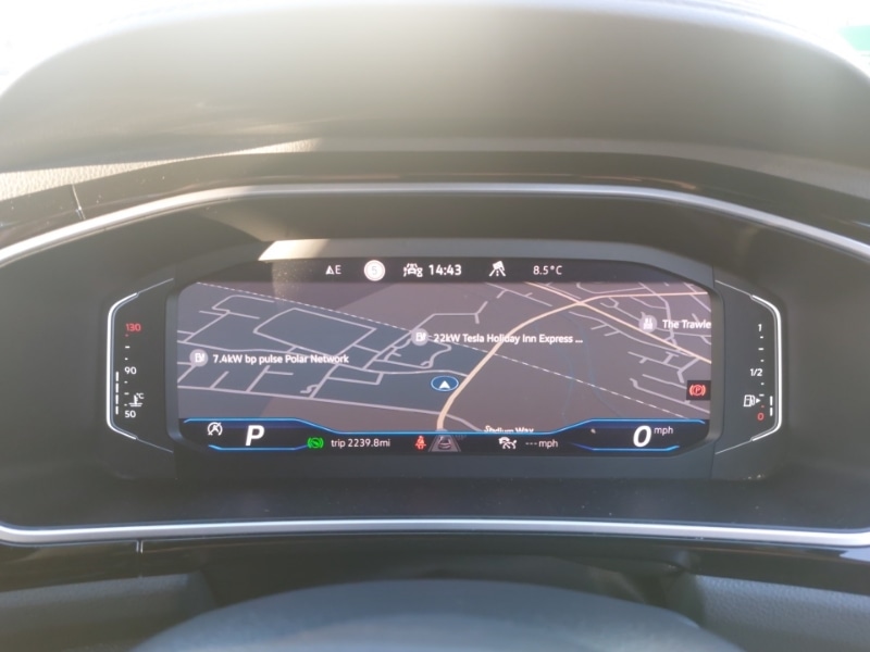 Used Volkswagen T-Roc 2022 for sale - 76983139: Photo 12