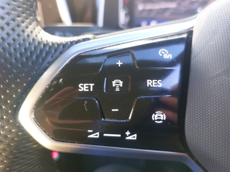 Used Volkswagen T-Roc 2022 for sale - 76983139: Photo 13