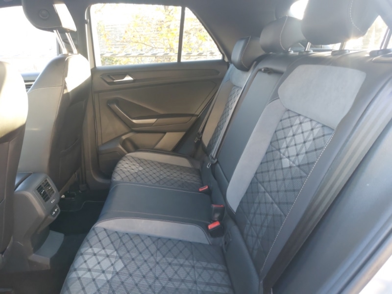 Used Volkswagen T-Roc 2022 for sale - 76983139: Photo 6