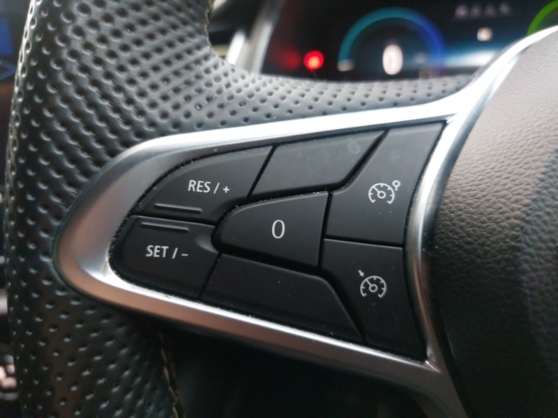 Used Renault Captur 2023 for sale - 76321360: Photo 15