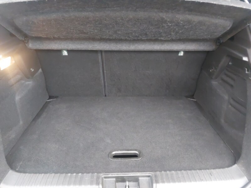 Used Renault Captur 2023 for sale - 76321360: Photo 8