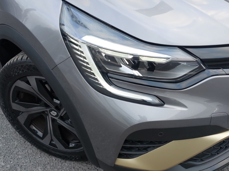 Used Renault Captur 2023 for sale - 76321360: Photo 9