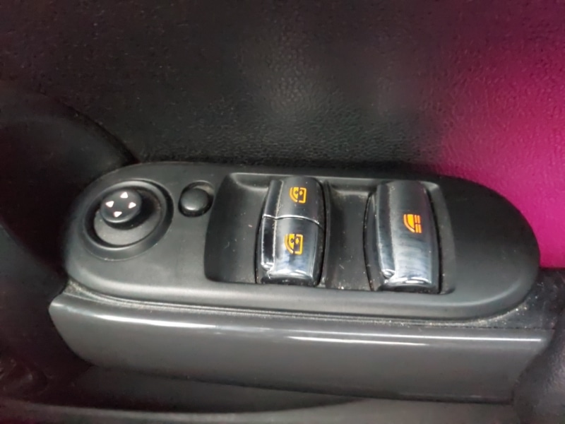 Used MINI Convertible 2019 for sale - 78065692: Photo 16