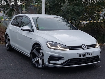 Used Volkswagen Golf 2018 for sale - 76548770: Photo
