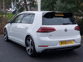 Used Volkswagen Golf 2018 for sale - 76548770: Photo