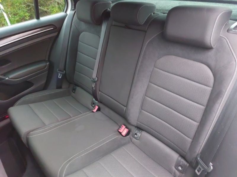 Used Volkswagen Golf 2018 for sale - 76548770: Photo 6