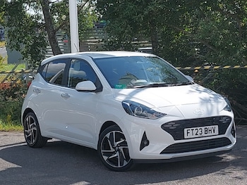 Used Hyundai i10 2023 for sale - 79368160: Photo