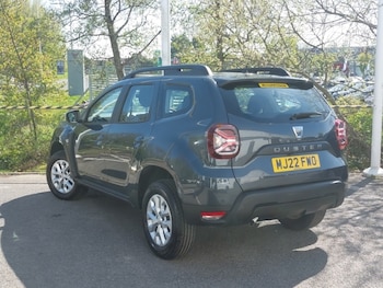 Used Dacia Duster 2022 for sale - 78354940: Photo