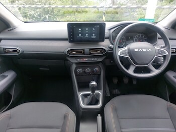 Used Dacia Sandero Stepway 2024 for sale - 78511316: Photo