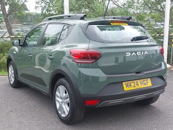 Used Dacia Sandero Stepway 2024 for sale - 78511316: Photo
