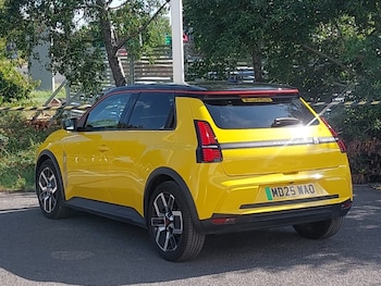 Used Renault 5 2025 for sale - 79395579: Photo