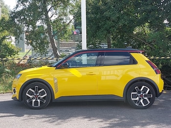 Used Renault 5 2025 for sale - 79395579: Photo