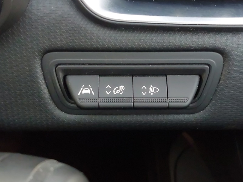 Used Renault Clio 2022 for sale - 76606245: Photo 17