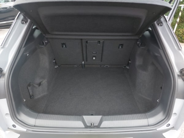 Used Volkswagen ID.4 2024 for sale - 76301920: Photo 8