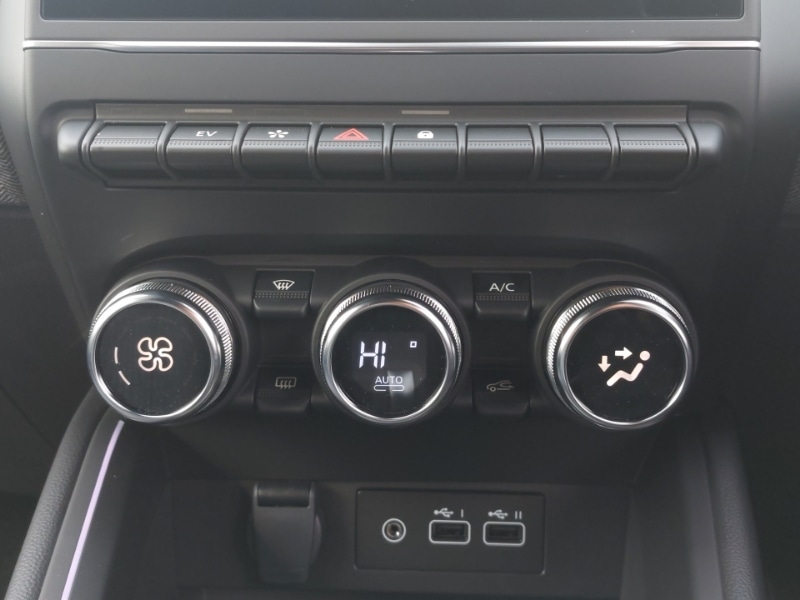 Used Renault Clio 2025 for sale - 77579946: Photo 17