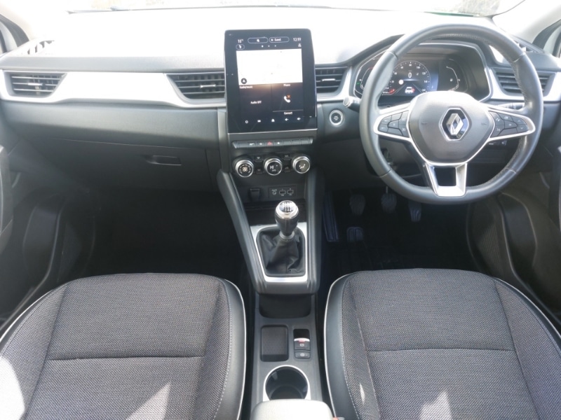 Used Renault Captur 2021 for sale - 77832093: Photo 2