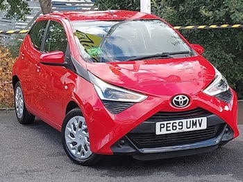 2019 - 1.0 VVT-i X-Play 5dr