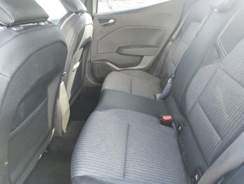 Used Renault Clio 2023 for sale - 78169584: Photo