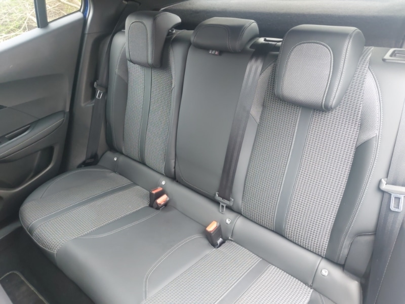 Used Peugeot 2008 2021 for sale - 78113435: Photo 6