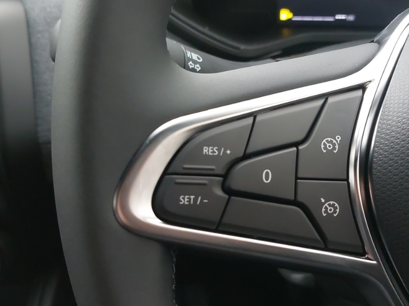 Used Renault Clio 2025 for sale - 76879904: Photo 14