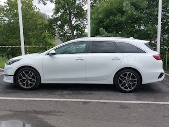 Used Kia Ceed 2024 for sale - 78848445: Photo
