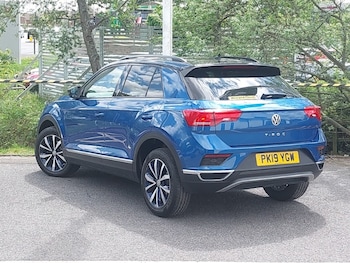 Used Volkswagen T-Roc 2019 for sale - 78498546: Photo