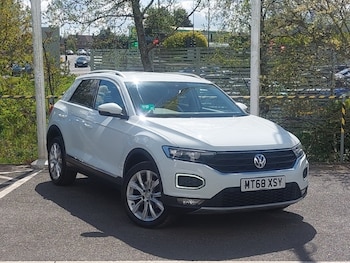 Used Volkswagen T-Roc 2018 for sale - 78312172: Photo