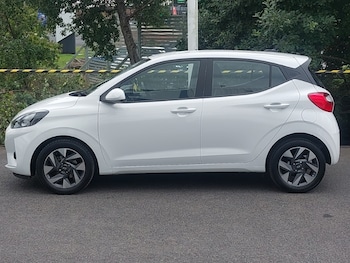 Used Hyundai i10 2024 for sale - 75539229: Photo