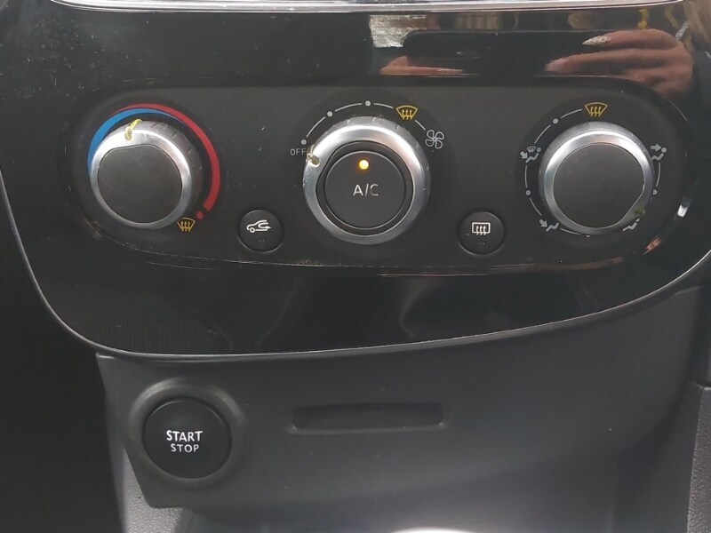 Used Renault Clio 2019 for sale - 77852300: Photo 17