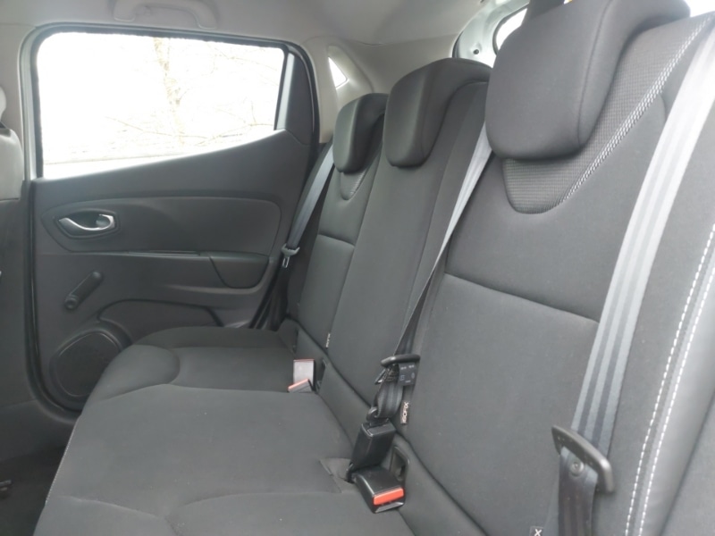 Used Renault Clio 2019 for sale - 77852300: Photo 6